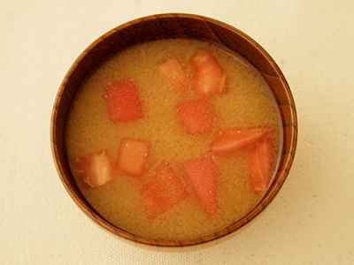 トマトの味噌汁